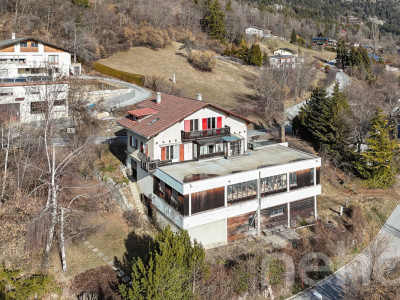 Immeuble vue sud ? Fort potentiel à Mollens image 1