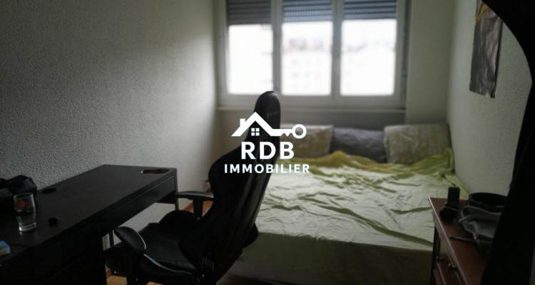 Appartement de 5 pièces au 4ème étage situé à Genève 1205 image 5