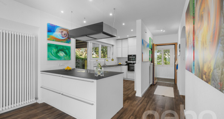 Grosszügiges Zweifamilienhaus an zentrumsnaher Lage image 10