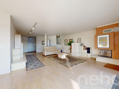 Terrassenwohnung auf zwei Ebenen mit Wintergarten und Panorama image 4