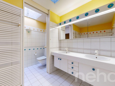 Terrassenwohnung auf zwei Ebenen mit Wintergarten und Panorama image 10