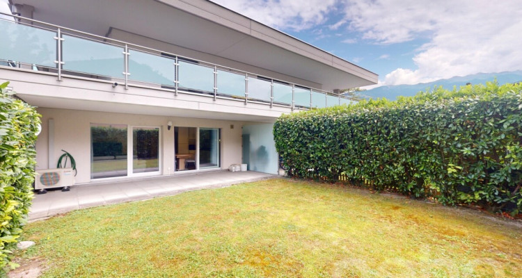 Exclusif: appartement 3.5 pièces avec terrasse couverte et jardin image 1