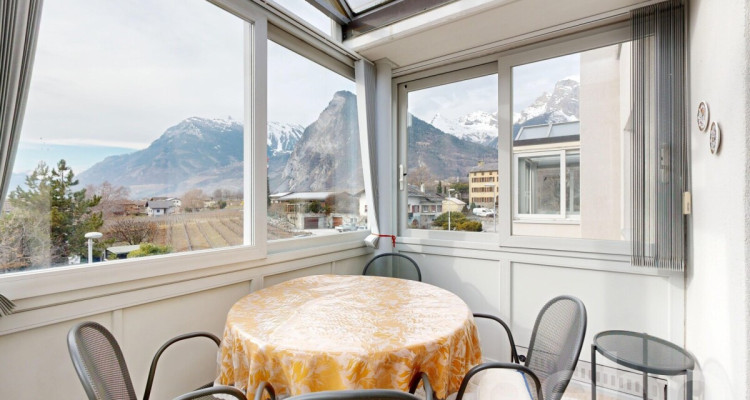 Exclusif: Lumineux appartement traversant de 3 chambres image 4