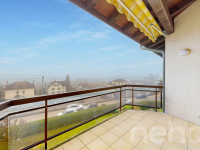 St-Blaise: Grand 5p au dernier étage avec vue sur le lac image 12