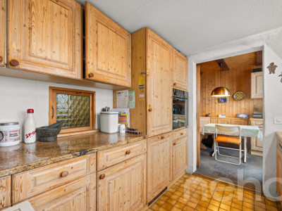 6.5-Zimmer-Eckreihenhaus mit Weitsicht, grossem Garten und Geschichte image 7