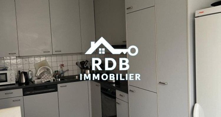 Appartement de 5 pièces au 3ème étage situé à Genève 1201 image 6