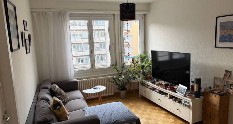 Appartement 3,5 pièces EAUX-VIVES  image 1