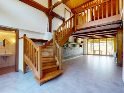 Spacieux triplex avec terrasse, jardin et piscine intérieure image 10