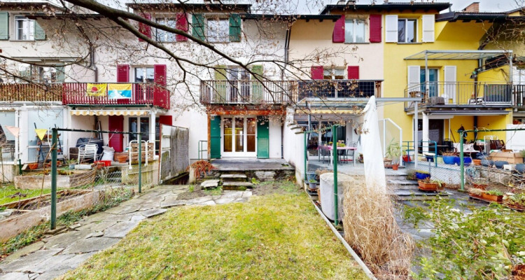 Reihenhaus mit Garten an begehrter Basler Lage image 1