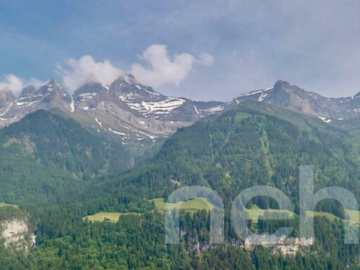 Appartement entièrement rénové plein centre Champéry, vue panoramique image 2