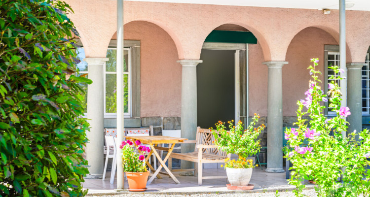 Prestige et rareté à Lausanne ? appartement de caractère avec jardin image 10