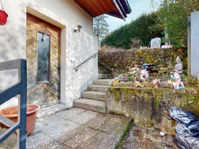 Immeuble locatif en PPE à Ursins ! image 1