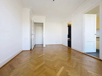 Très joli 2 pièces Hypercentre de Genève image 3