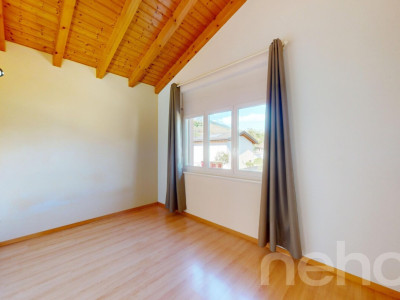 Spacieuse maison familiale avec jardin à Vétroz image 12