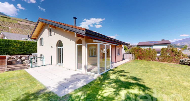 Spacieuse maison familiale avec jardin à Vétroz image 2