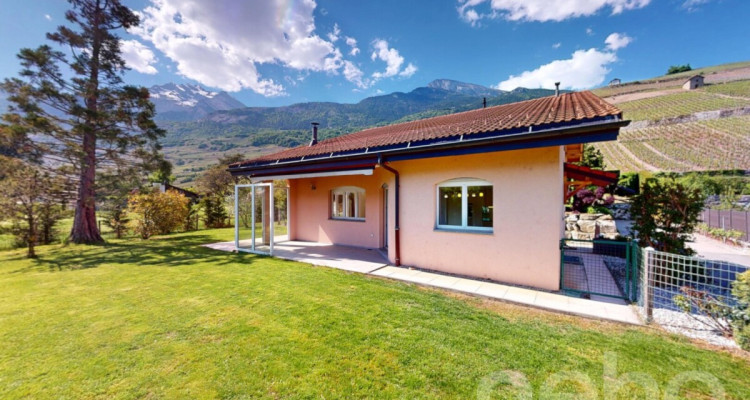 Spacieuse maison familiale avec jardin à Vétroz image 3