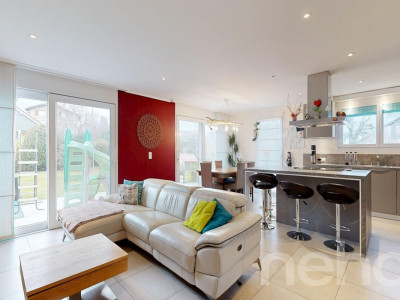 Maison lumineuse de 4 chambres avec jardin et garage fermé image 5