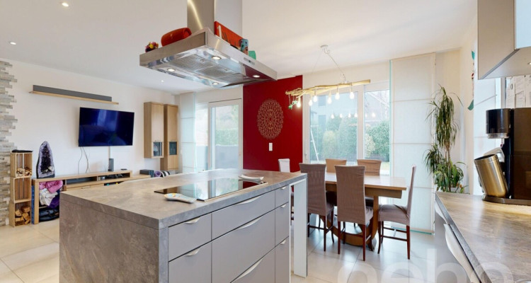 Maison lumineuse de 4 chambres avec jardin et garage fermé image 10