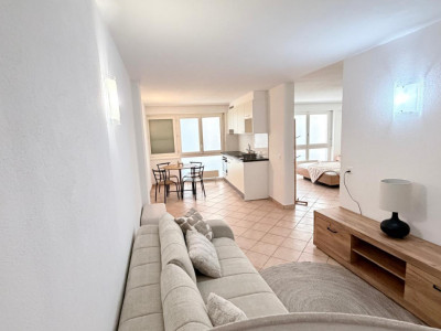 Appartement meublé 1.5 pièce lumineux – Centre Montreux – Location flexible – CH image 1