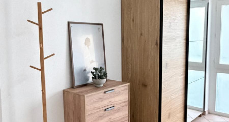 Appartement meublé 1.5 pièce lumineux – Centre Montreux – Location flexible – CH image 4
