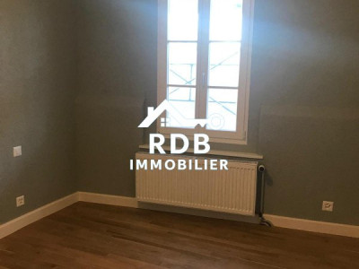 Appartement en duplex rénové de 5 pièces situé à Collex 1239 image 3