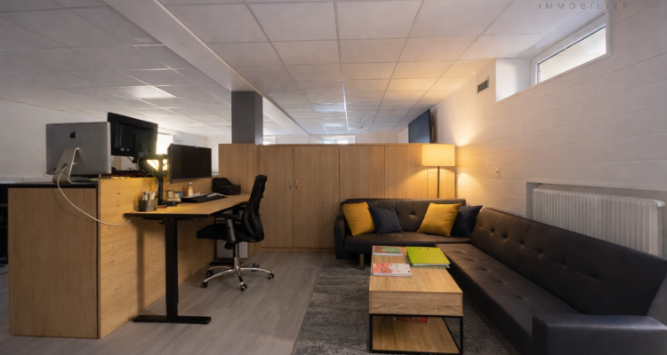 Surface commerciale / bureaux 115 m² image 7