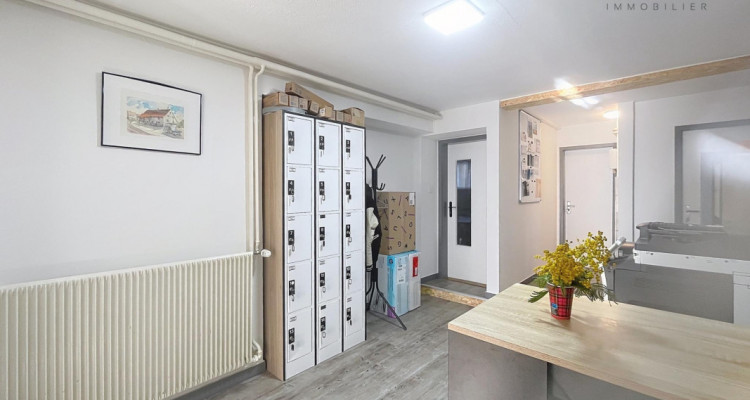 Surface commerciale / bureaux 115 m² image 11