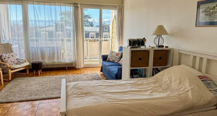 Studio Meublé situé a Champel image 1