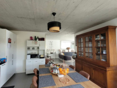 Maison moderne 6 pièces avec jardin  image 2