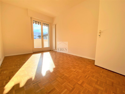 Charmant appartement 3,5p avec garage-box à 2 pas du centre ville de Sierre image 9