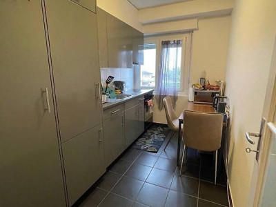 🏡 Reprise de bail – 3 pièces, Clarens (Avenue des Brayères) au 01.05.2026 image 1