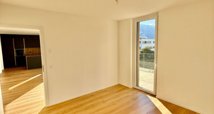 ATTIQUE NEUF DE 3.5 PCES, 112 M2 + TERRASSE PRIVÉE - SION  image 9