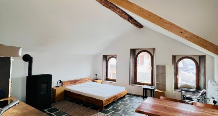 CHARMANT STUDIO DE 52 M2, MASE ! ( MONT-NOBLE ) image 1