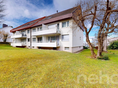 Grosszügige Dachwohnung mit Terrasse und Cheminée image 1