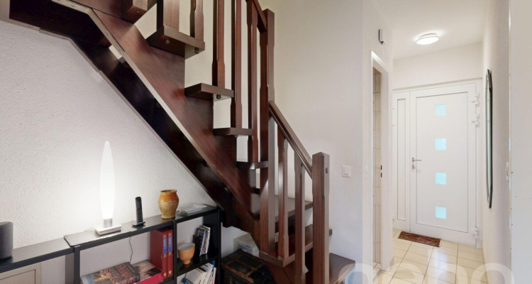 superbe duplex avec jardin privatif au c?ur dun quartier familial image 7