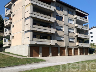 Appartement 4.5 pièces plein sud avec vue dominante et cadre verdoyant image 11