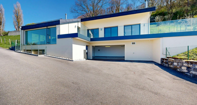 Villa contemporaine dexception à St-Saphorin (Lavaux) – Vue lac panoramique image 1