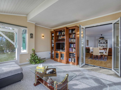 EN EXCLUSIVITÉ : Propriété familiale de caractère sur belle parcelle arborée à Genthod image 6