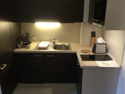 Studio Meublé situé a Cointrin. image 1