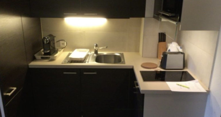 Studio Meublé situé a Cointrin. image 1