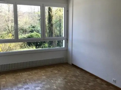 Appartement 4 pièces situé à Chêne-Bougeries image 4