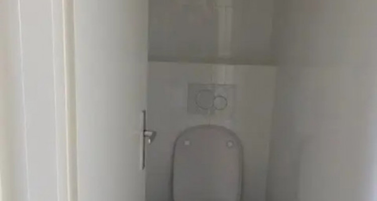 Appartement 4 pièces situé à Chêne-Bougeries image 8