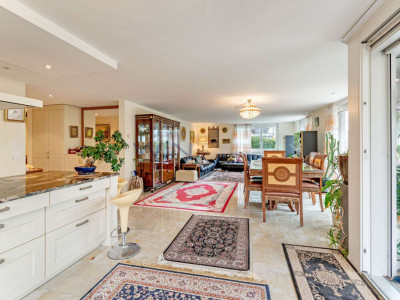 Träume werden Wirklichkeit - Rare und grosse Gartenwohnung image 7