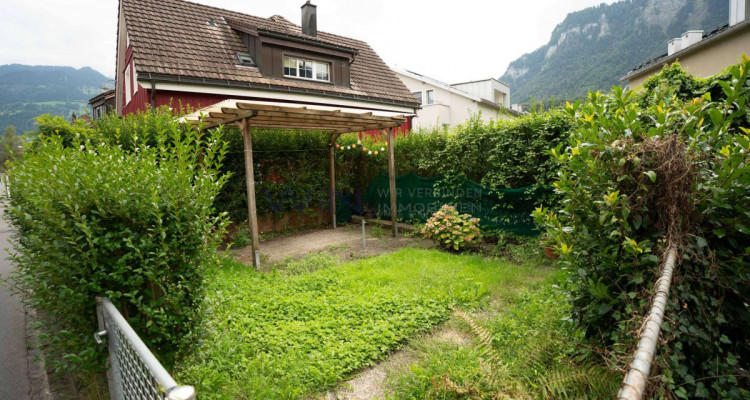 Reihenmittelhaus mit Potential - sonnig und ruhig gelegen image 4