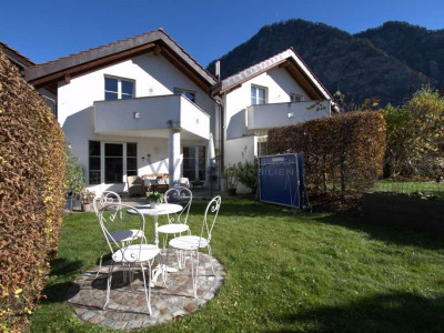 Happy-Family x3 image 1