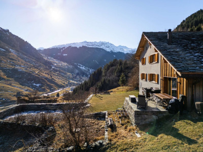 Alpine Eleganz in modernster Vollendung image 3