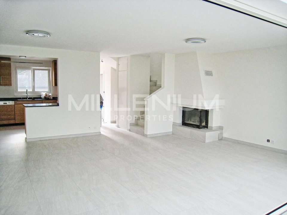 Villa jumelée 5.5P avec studio indépendant 5.5 pièces 170 m2 à Versoix