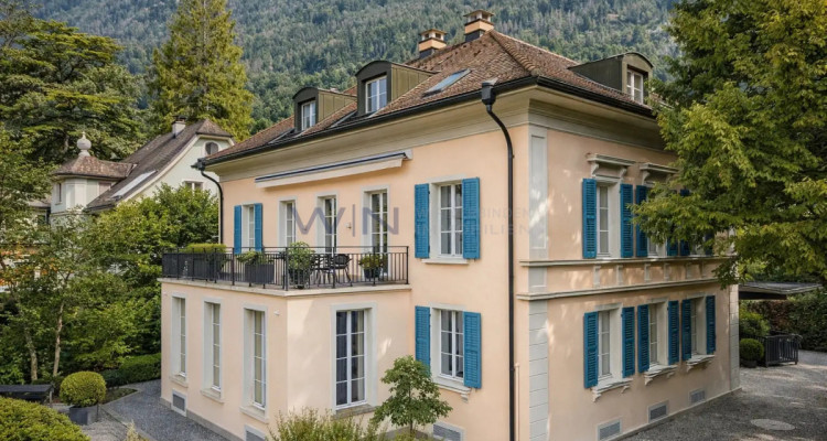 Belle Époque Grande Piece image 2