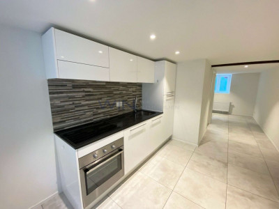 Zentrumsgelegenheit per sofort verfügbar image 1