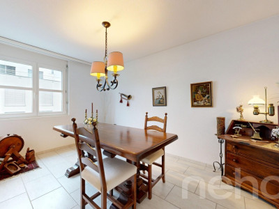 Helle Attikawohnung mit Dachterrasse, Cheminée & Charme image 3